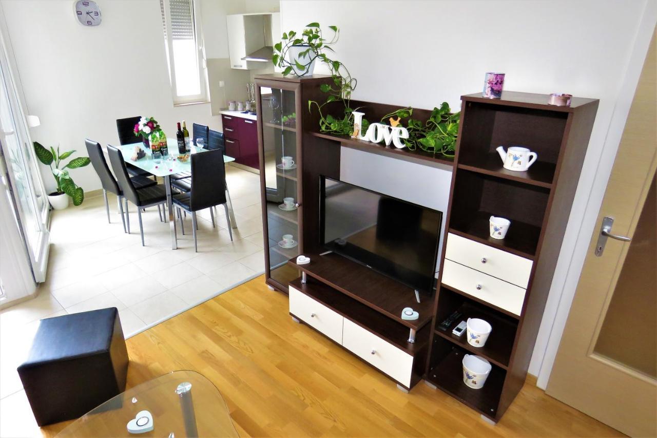 Apartment West Makarska Eksteriør billede
