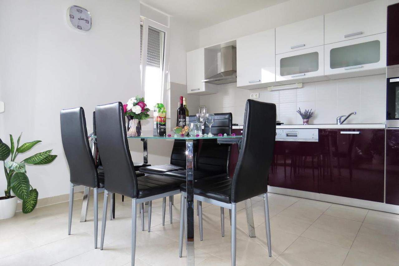 Apartment West Makarska Eksteriør billede