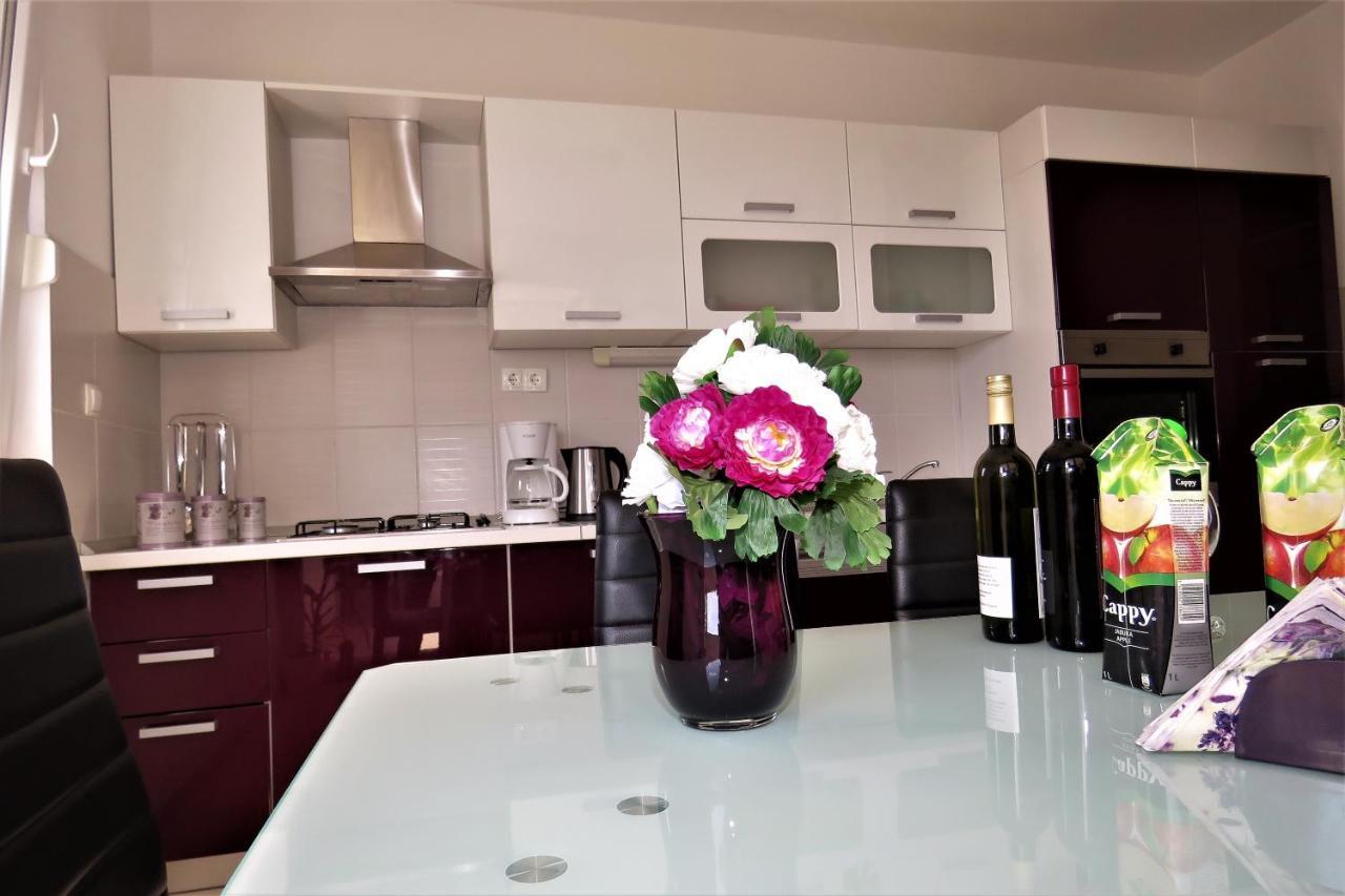 Apartment West Makarska Eksteriør billede
